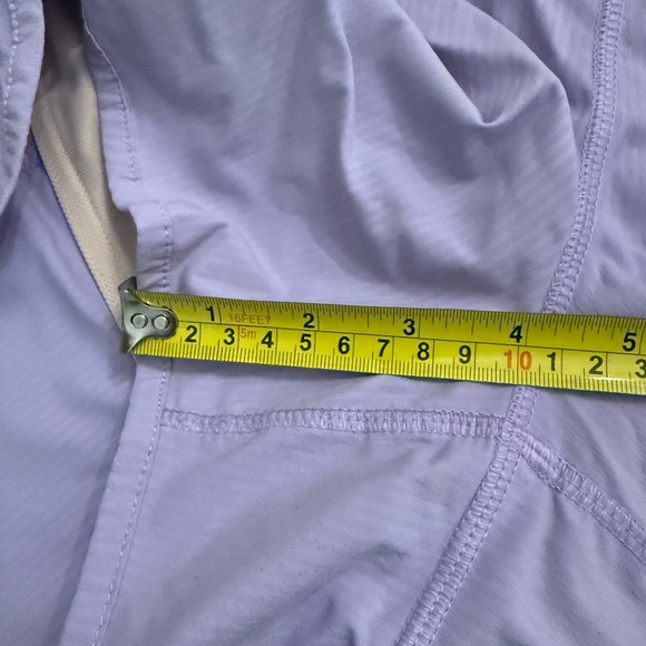 Lululemon Tracker IV shorts - Picture 6 of 6